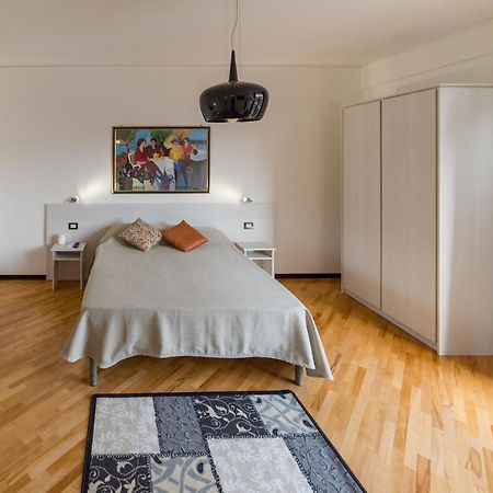Opera House Bed & Breakfast ปาแลร์โม ภายนอก รูปภาพ
