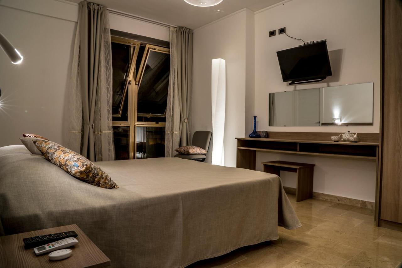 Opera House Bed & Breakfast ปาแลร์โม ภายนอก รูปภาพ