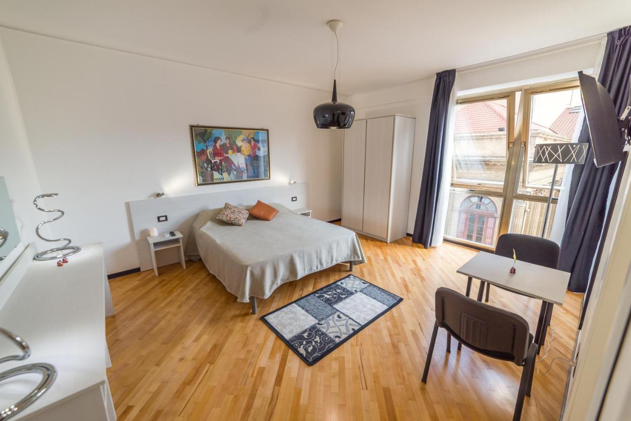 Opera House Bed & Breakfast ปาแลร์โม ภายนอก รูปภาพ
